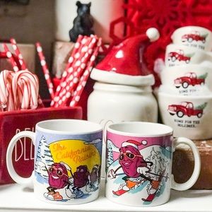 Vintage California Raisins Coffee Mugs